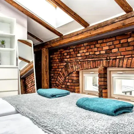 Exclusive Loft With Sauna, Ac And 3 Bathrooms 아파트 *