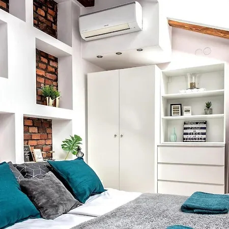 Exclusive Loft With Sauna, Ac And 3 Bathrooms *