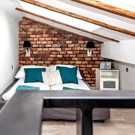 Exclusive Loft With Sauna, Ac And 3 Bathrooms Apartment